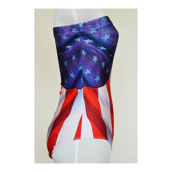 USA Flag Strapless Swimsuit - Picture 8 of 15